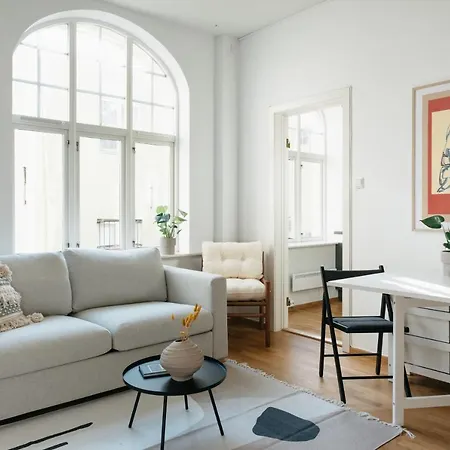 Vagen - Nest In Center Apartment *